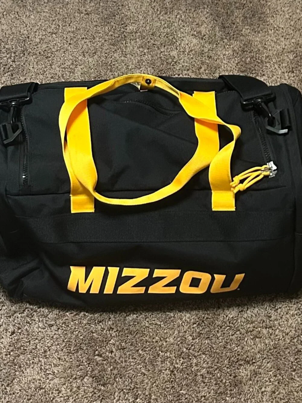 Black Nike Missouri Mizzou University Utility Duffel Bag